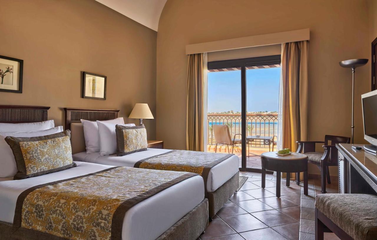 Superior Queen or Twin Bed Sea View,1618817497:JPEG
